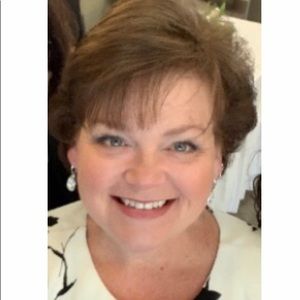 Meet your Posher, Heidi